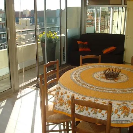 Apartament Laurence *
